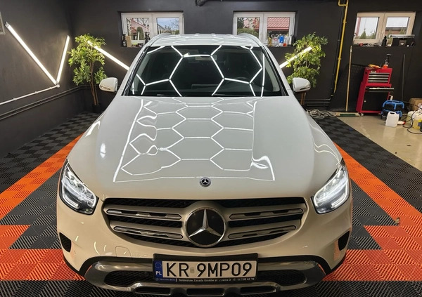 Mercedes-Benz GLC cena 130000 przebieg: 190000, rok produkcji 2019 z Bochnia małe 29